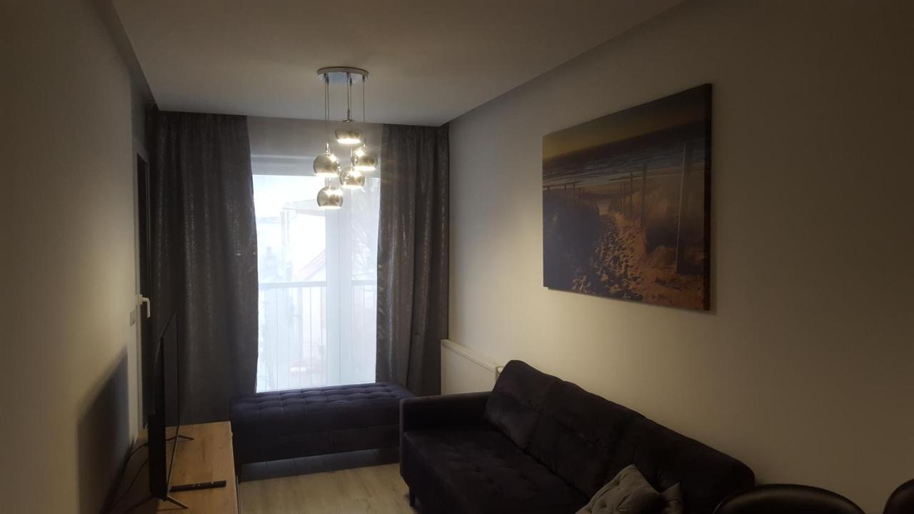 Apartament Skarbowa 2 & Parking Leszno  Ngoại thất bức ảnh